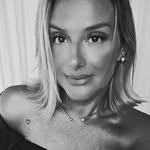 Roberta Jimenez - @robertajimenez - Instagram