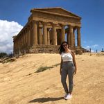Roberta Raele - @robertaraele - Instagram