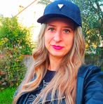 Roberta Tracy - Facebook
