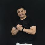 Roberto Espinoza music - @robertoespinozamusic - Instagram