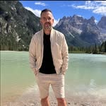 Wayne - @robertowayne136 - Instagram
