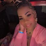 Robin Adkins - @covergirl_love - Instagram