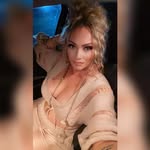 Robin Benoit - @misslulu_15 - Instagram