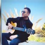 Robin Álvarez Bravo (Totó Álvarez) - @robialvarez_music_ - Instagram