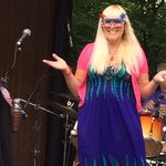 Robin Brown - @songbyrdrobin - Instagram