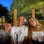 Robin Burkhart - @robinburky - Instagram