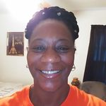 Robin Burks - @robin.burks.735 - Instagram