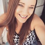Robin Corey Parker 🦂 - @hellanola - Instagram