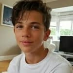 @robi_ndamen - Instagram