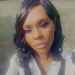 Robin Davis - @robinthewealthmagnet - Instagram