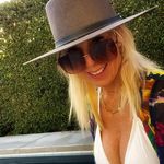 Robin Chambers Doran - @rgirldoran - Instagram