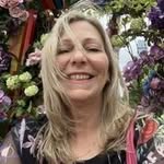 Robin Doran - @writing_along_the_way - Instagram