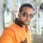 Robin Dubey - @robin.dubey.716 - Instagram