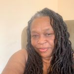 Robin Emmons - @ribbitt26 - Instagram