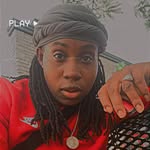  Robin Evans - @robinunflawed - Instagram