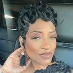 Robin Hall Hollis - @beingrobinstacy - Instagram
