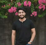 Robin Hassan - Facebook