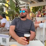 Robin Head - Facebook