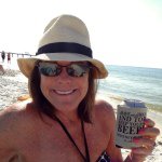 @robinhitt - Instagram