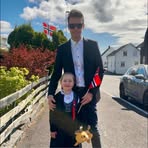 Robin Isaksen - Facebook