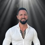 Robin Klein - @robinunchained - Instagram