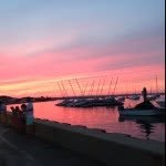 Robin Knisley - @watchhilllife - Instagram