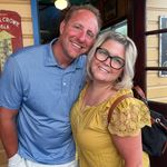 Robin Knuckles Hager - @tomandrobinhager - Instagram
