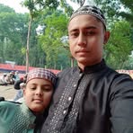 Robin Khan - Facebook