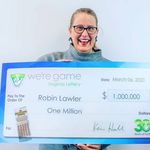 @robinlawler115 - Instagram