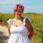 @robin.lorene - Instagram