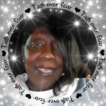 Robin Luster - @robinluster22 - Instagram