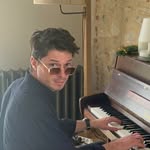 Robin Maret - @robinmaret - Instagram