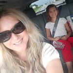 Robin McCartney - @simplyrobikay - Instagram