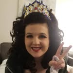Robin McDonough - @niborsister - Instagram