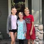 Robin McGee - @robijewell - Instagram