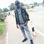 Robin Ngotiek - @robinngotiek - Instagram
