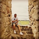 Robin Noah - @nigroball - Instagram