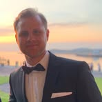 Robin Olin - Facebook