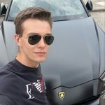 Desmo Roby - @_robinotto_ - Instagram