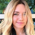 @robin_peggy1801 - Instagram