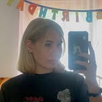 Liv - @robins_quill - Instagram