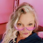 Robin Royer - @rapsongbird - Instagram