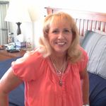 Robin Thayer Trevino Rumley - @robinluvsu15 - Instagram