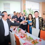 Robin Tran - Facebook