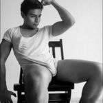 Kriss Valdez - @robin_valdez66 - Instagram