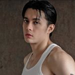 Robin Valdez - @the_rawrbean - Instagram