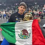 Robin Velazquez - @robinvelazquez2 - Instagram