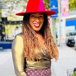 Robin Walls Couch - @life.changeagent - Instagram