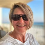 Robin Wooten Kelley - @meputtingme1st - Instagram