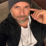 @robinson_wells_123 - Instagram